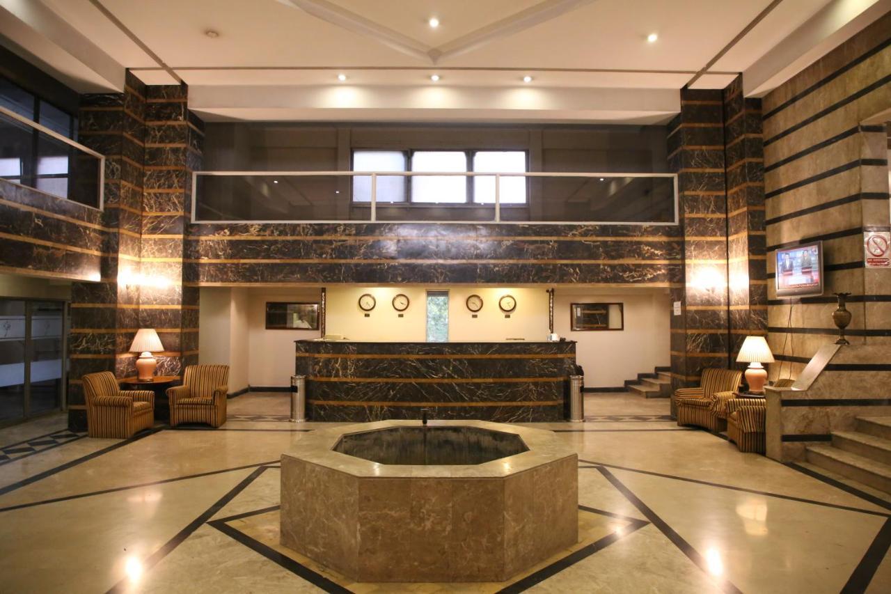 Carlton Tower Hotel Lahore Exterior photo